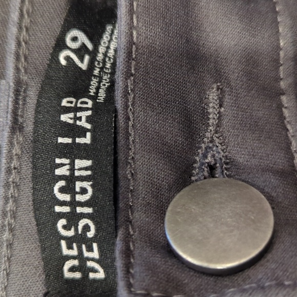 NWT Design Lab Grey hi rise skinny jeans - Picture 8 of 9